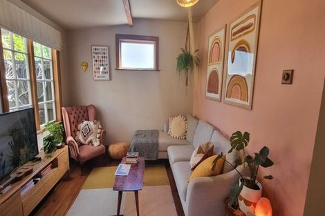 Photo of property in 977 Colombo Street, St Albans, Christchurch, 8014