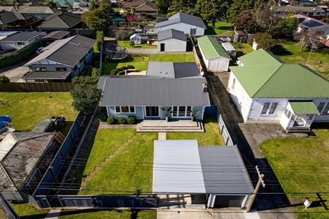 Photo of property in 3 Montgomery Crescent, Clouston Park, Upper Hutt, 5018