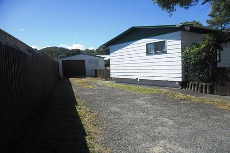 Photo of property in 6 Linwood Drive, Paraparaumu, 5032