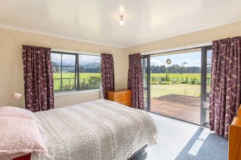 Photo of property in 62 Thomas Road, Carrington, Carterton, 5791