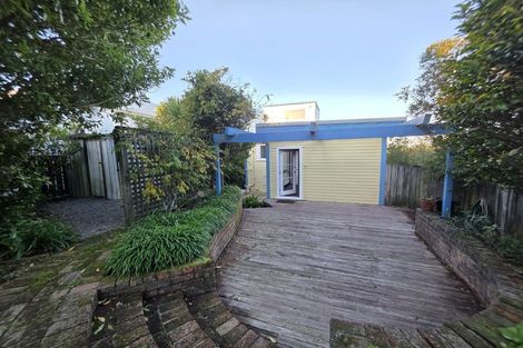 Photo of property in 118 Ohiro Road, Brooklyn, Wellington, 6021