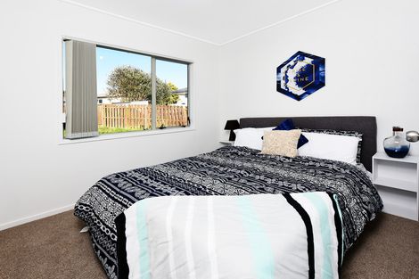 Photo of property in 3 Carter Place, Manurewa, Auckland, 2102