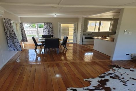 Photo of property in 1/7 Savoy Road, Glen Eden, Auckland, 0602