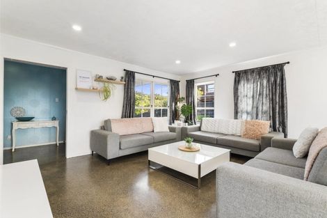 Photo of property in 191 Glamorgan Drive, Torbay, Auckland, 0630