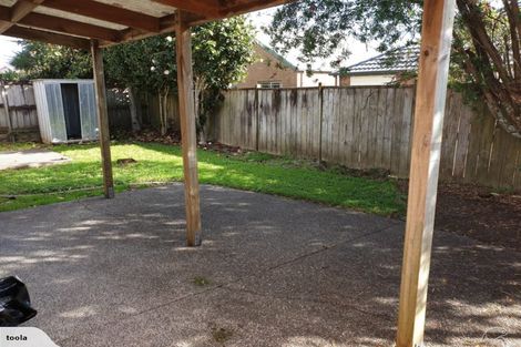 Photo of property in 14 Kilmarnock Avenue, Ranui, Auckland, 0612