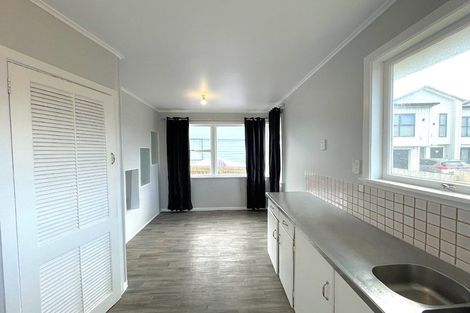 Photo of property in 12 Jenkins Place, Manurewa East, Auckland, 2102