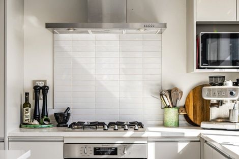 Photo of property in 8 Ara Kakara Avenue, Huapai, Kumeu, 0810
