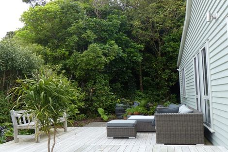 Photo of property in 19 Kakariki Grove, Waikanae, 5036