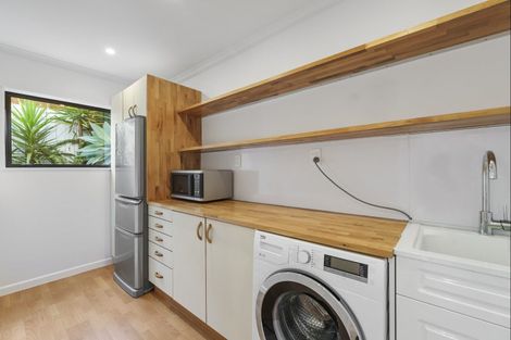Photo of property in 310b Oceanbeach Road, Mount Maunganui, 3116