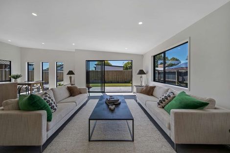 Photo of property in 2/557 Cranford Street, Papanui, Christchurch, 8052