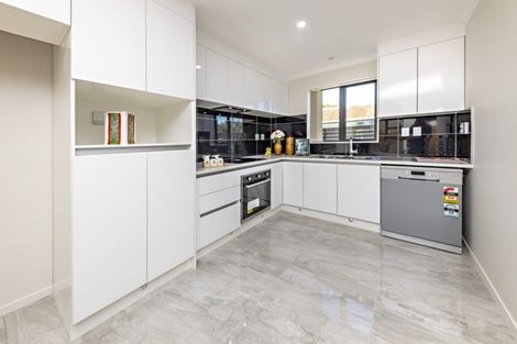 Photo of property in 63b Gray Avenue, Mangere East, Auckland, 2024