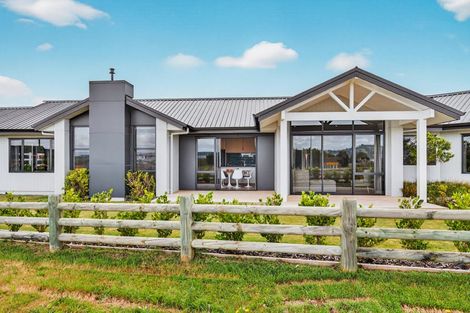 Photo of property in 6 Kamaka Street, Wharewaka, Taupo, 3330