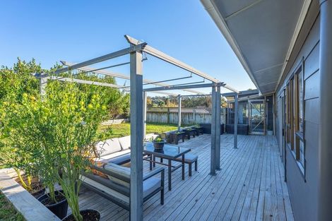 Photo of property in 48 Campbell Avenue, Paraparaumu, 5032