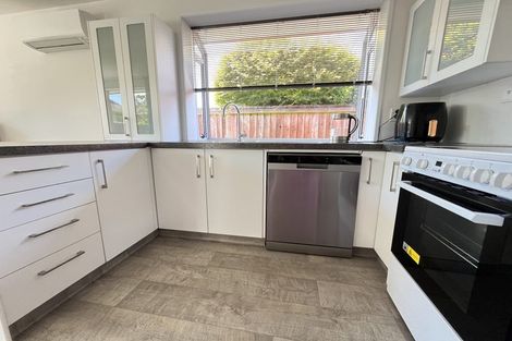 Photo of property in 2/10 Argo Place, Casebrook, Christchurch, 8051