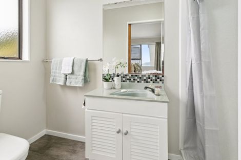 Photo of property in 186 Buckley Road, Southgate, Wellington, 6023