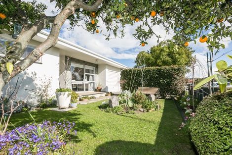 Photo of property in 1/26 Chester Street, Taradale, Napier, 4112