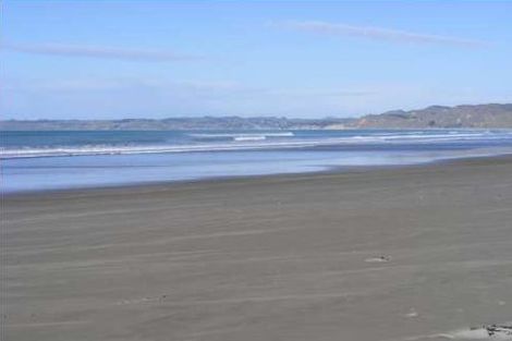 Photo of property in 13 Pukenui Drive, Mahia, 4198