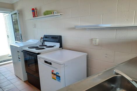 Photo of property in 2/465 Hibiscus Coast Highway, Orewa, 0931