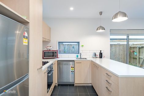Photo of property in 7u6 Handyside Street, Tawa, Wellington, 5028