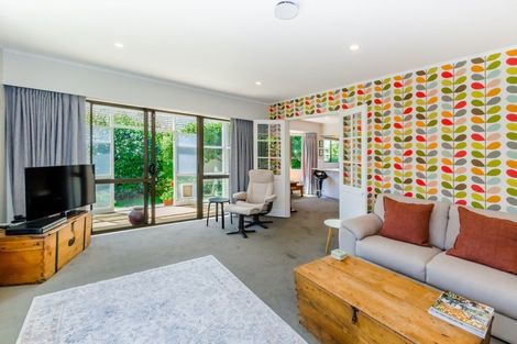 Photo of property in 7b Awanui Drive, Waikanae, 5036