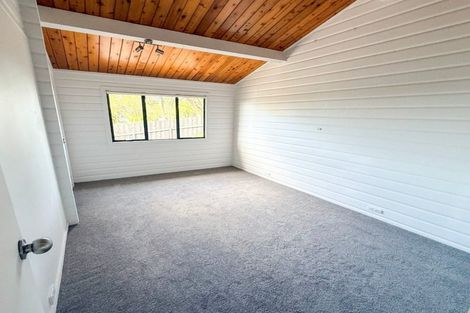 Photo of property in 1 Ngahere Views, Orewa, 0931