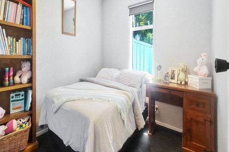 Photo of property in 50 Harris Street, Marton, 4710