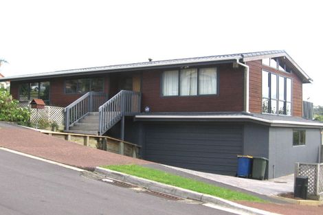 Photo of property in 41 Chamari Close, Titirangi, Auckland, 0604