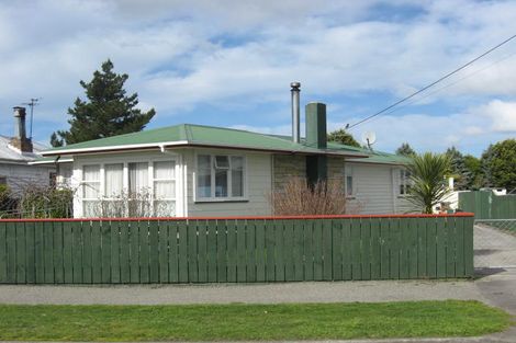 Photo of property in 72 River Road, Masterton, 5810