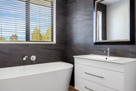 Photo of property in 10 Fulton (pvt) Lane, Swannanoa, Kaiapoi, 7692