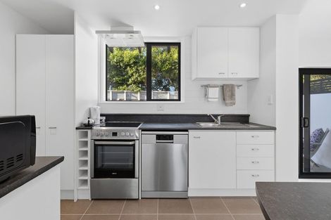 Photo of property in 2/67a Saint Albans Street, St Albans, Christchurch, 8014