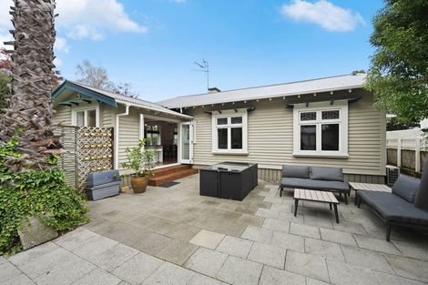 Photo of property in 2 George Street, Claudelands, Hamilton, 3214