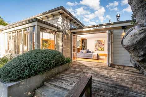 Photo of property in Lady Freyberg House, 18 Moturoa Street, Pipitea, Wellington, 6011