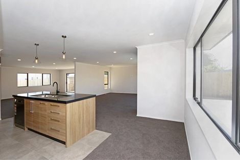 Photo of property in 90a Victoria Street, Hawera, 4610