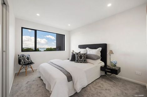 Photo of property in 48 Observation Green, Hobsonville, Auckland, 0616