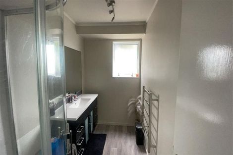 Photo of property in 2/4 Silver Creek Road, Weymouth, Auckland, 2103