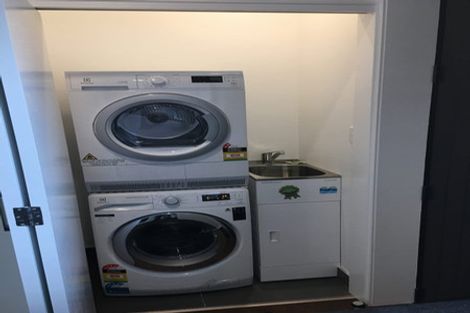 Photo of property in 12/20u Trent Street, Island Bay, Wellington, 6023
