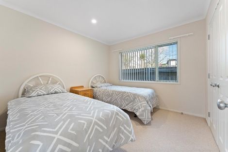 Photo of property in 147 Tukapa Street, Westown, New Plymouth, 4310
