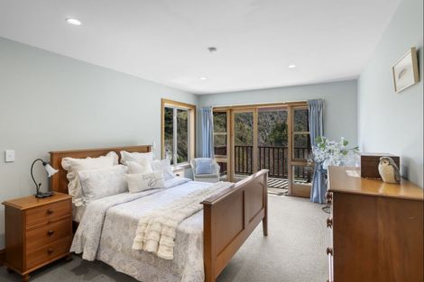 Photo of property in 38 Tizzards Road, Robinsons Bay, Akaroa, 7581