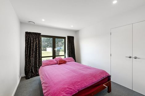 Photo of property in 100 Harakeke Road, Te Horo, Otaki, 5581