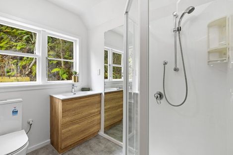 Photo of property in 128 Manuka Street, Stokes Valley, Lower Hutt, 5019