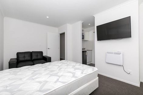 Photo of property in 188u4 Old Farm Road, Hamilton East, Hamilton, 3216