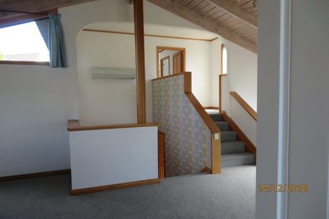 Photo of property in 40c Curacao Place, Half Moon Bay, Auckland, 2012