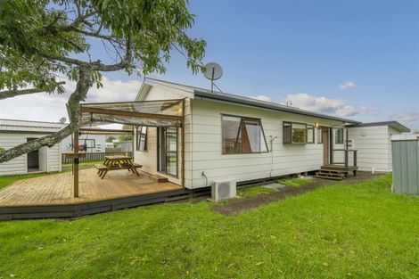 Photo of property in 6 Endeavour Close, Whitianga, 3510