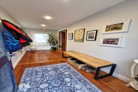 Photo of property in 98 Mitchell Street, Brooklyn, Wellington, 6021