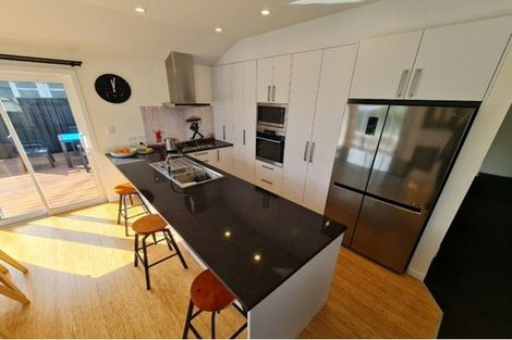 Photo of property in 21 Foster Street, Taita, Lower Hutt, 5011