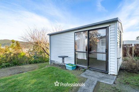 Photo of property in 22 Vista Grove, Kelson, Lower Hutt, 5010