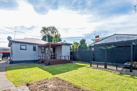 Photo of property in 1014 Tremaine Avenue, Roslyn, Palmerston North, 4414