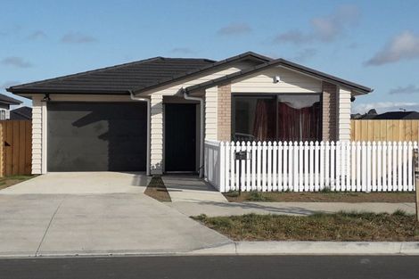 Photo of property in 5 Park Chester Road, Pukekohe, 2120