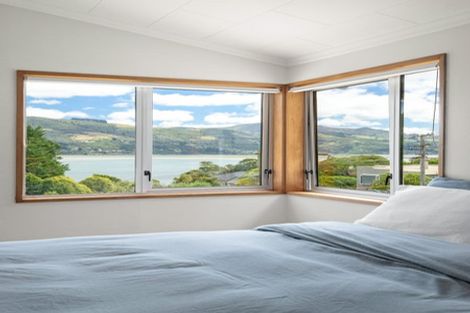 Photo of property in 18 Marion Street, Macandrew Bay, Dunedin, 9014