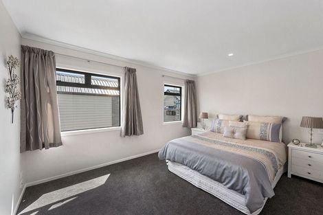 Photo of property in 13u2 Jones Crescent, Melville, Hamilton, 3206